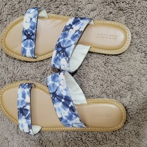 Old Navy Blue and Tan Sandals with Criss-Cross Straps